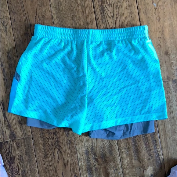 Girls Champion Athletic Shorts size 14-16 - Picture 3 of 4